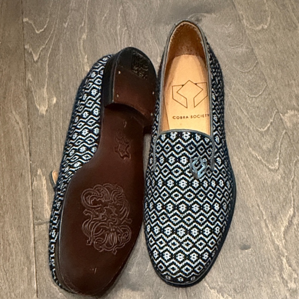 Society Black and White Patterned Men's Loafers - Picture 5 of 8